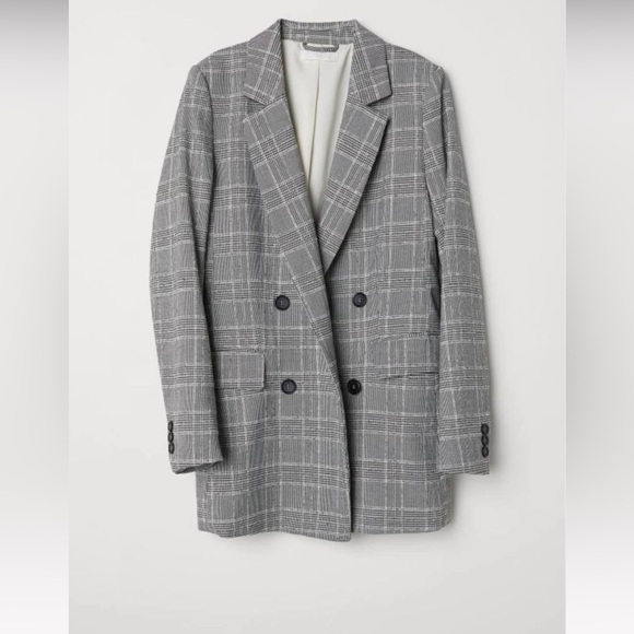 Blazer - Picture 1 of 6